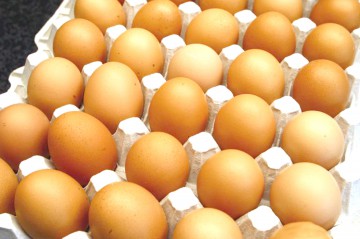 Românii cumpără în jur de 180 de milioane de ouă